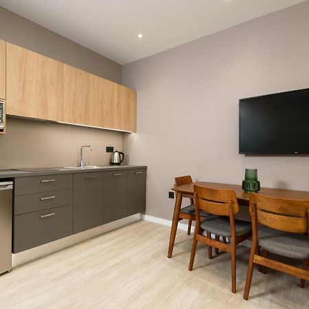 Apartament Crossroads Athens By Yha Zewnętrze zdjęcie