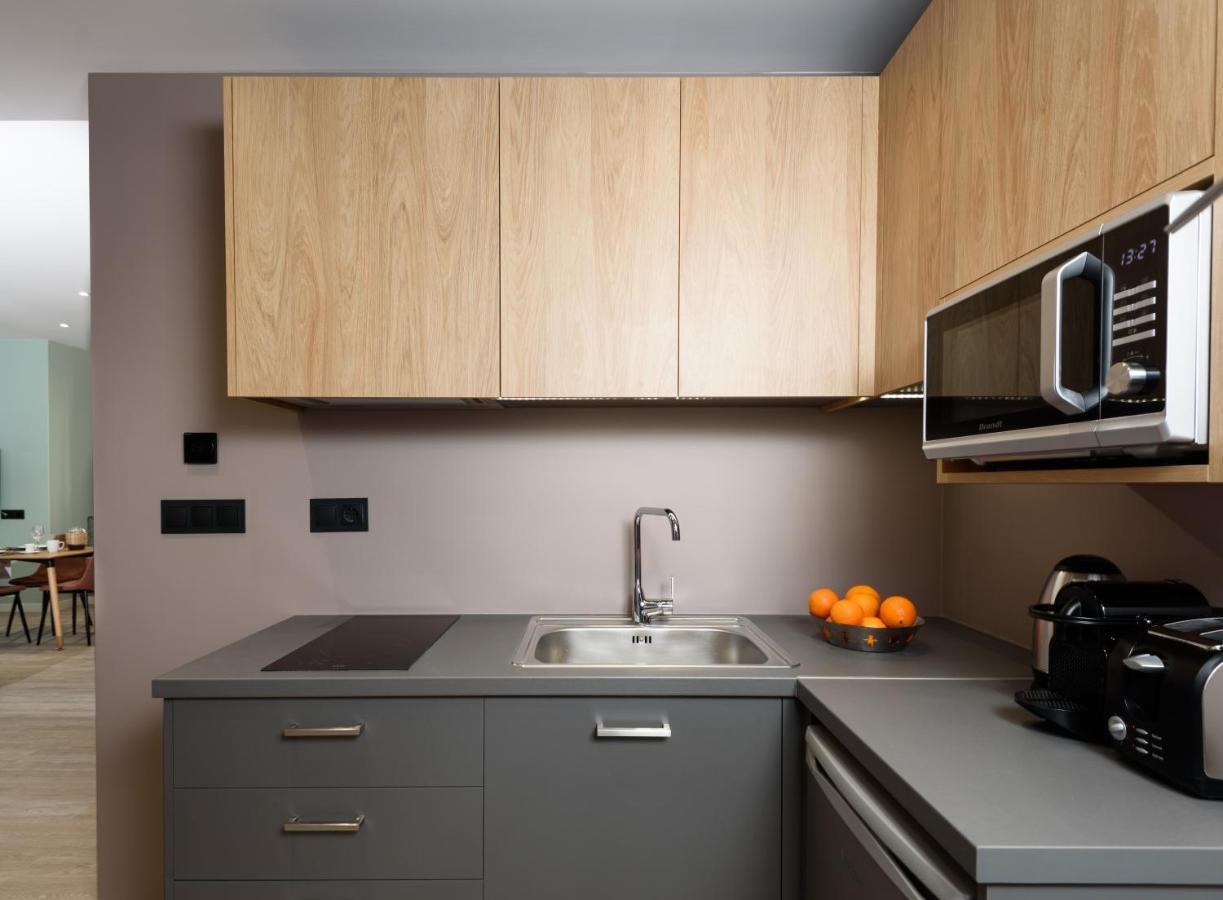Apartament Crossroads Athens By Yha Zewnętrze zdjęcie