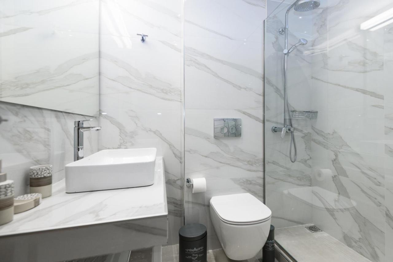 Apartament Crossroads Athens By Yha Zewnętrze zdjęcie