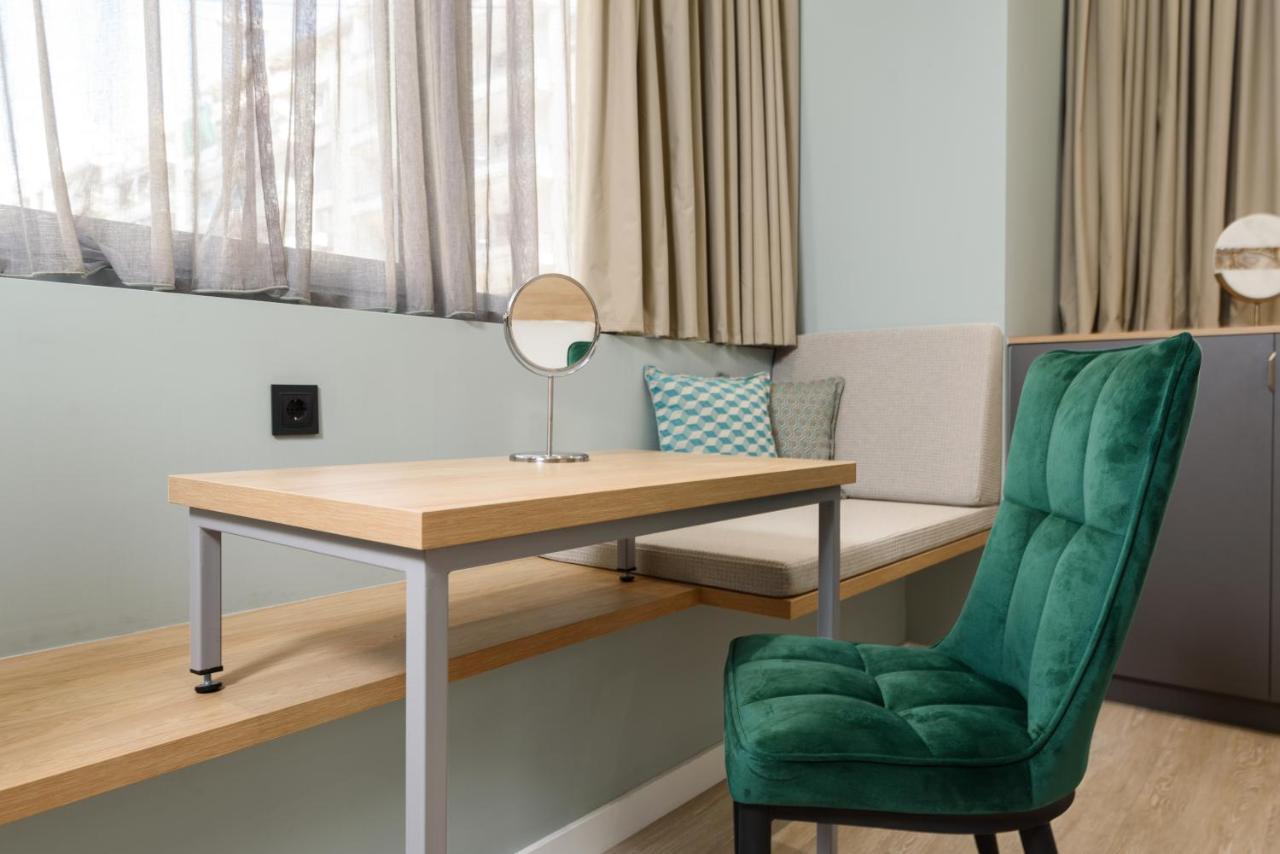 Apartament Crossroads Athens By Yha Zewnętrze zdjęcie